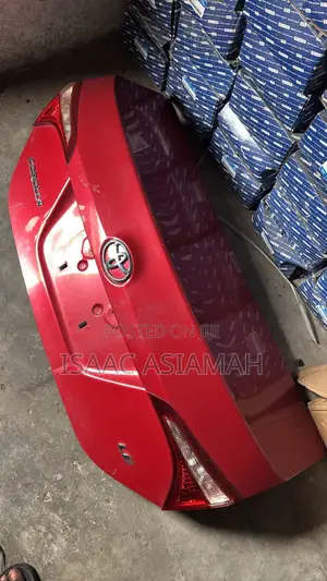 Toyota Corolla 2014,2015,2016,2017,2018,2019 Boot / Tailgate