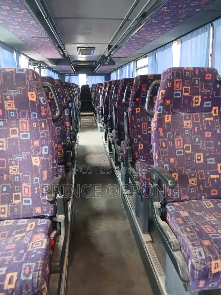 Bus 2015 Silver