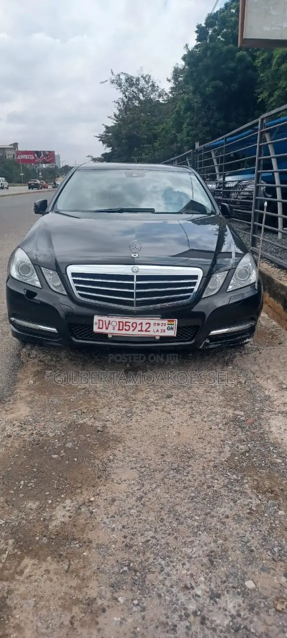 Mercedes-Benz E350 2012 Black