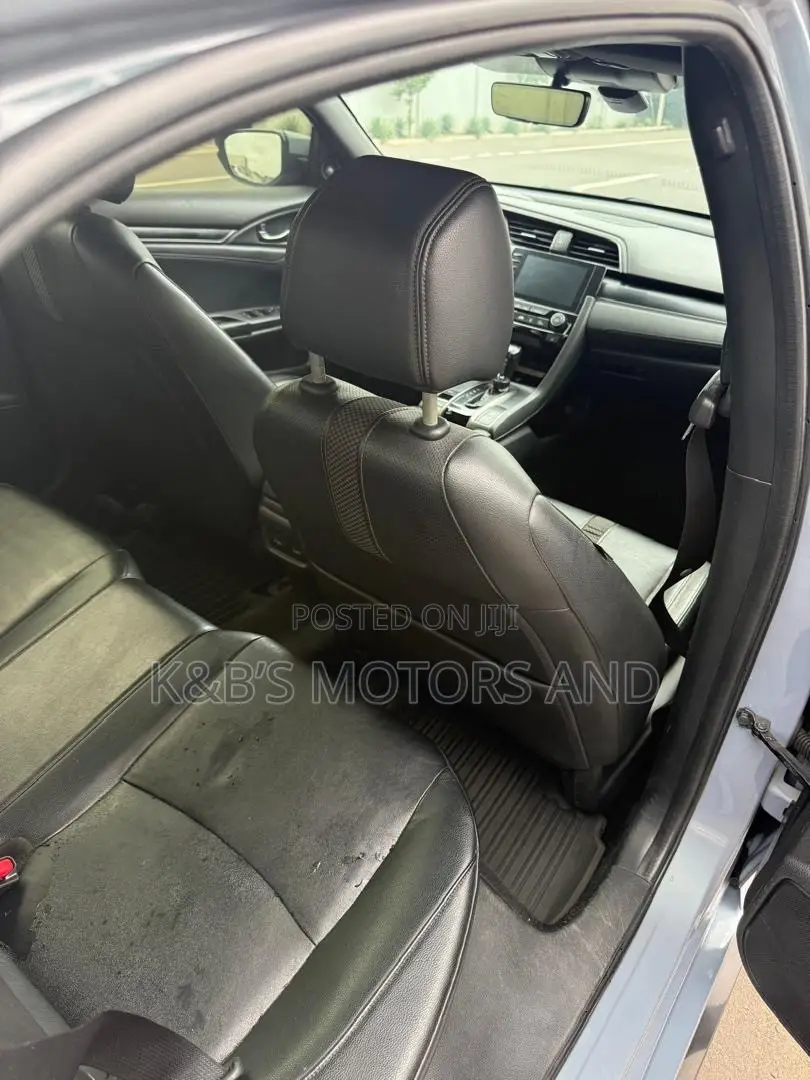 Honda Civic Sport Touring Hatchback 2020 Gray