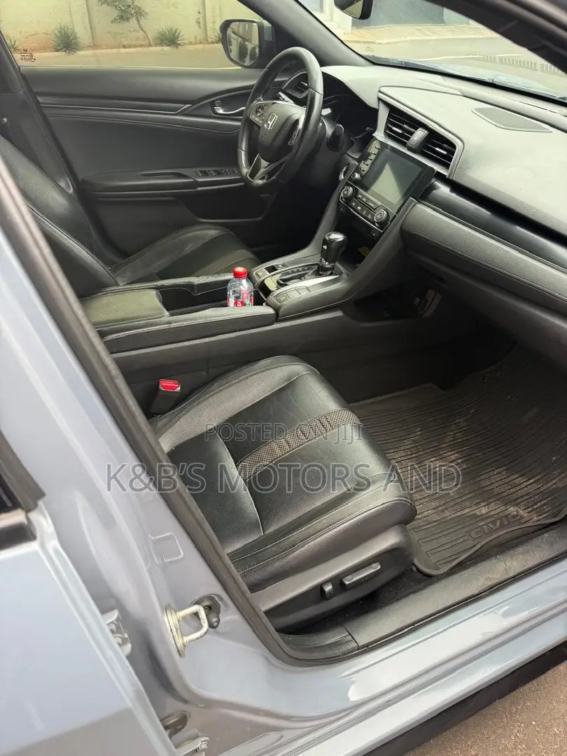 Honda Civic Sport Touring Hatchback 2020 Gray