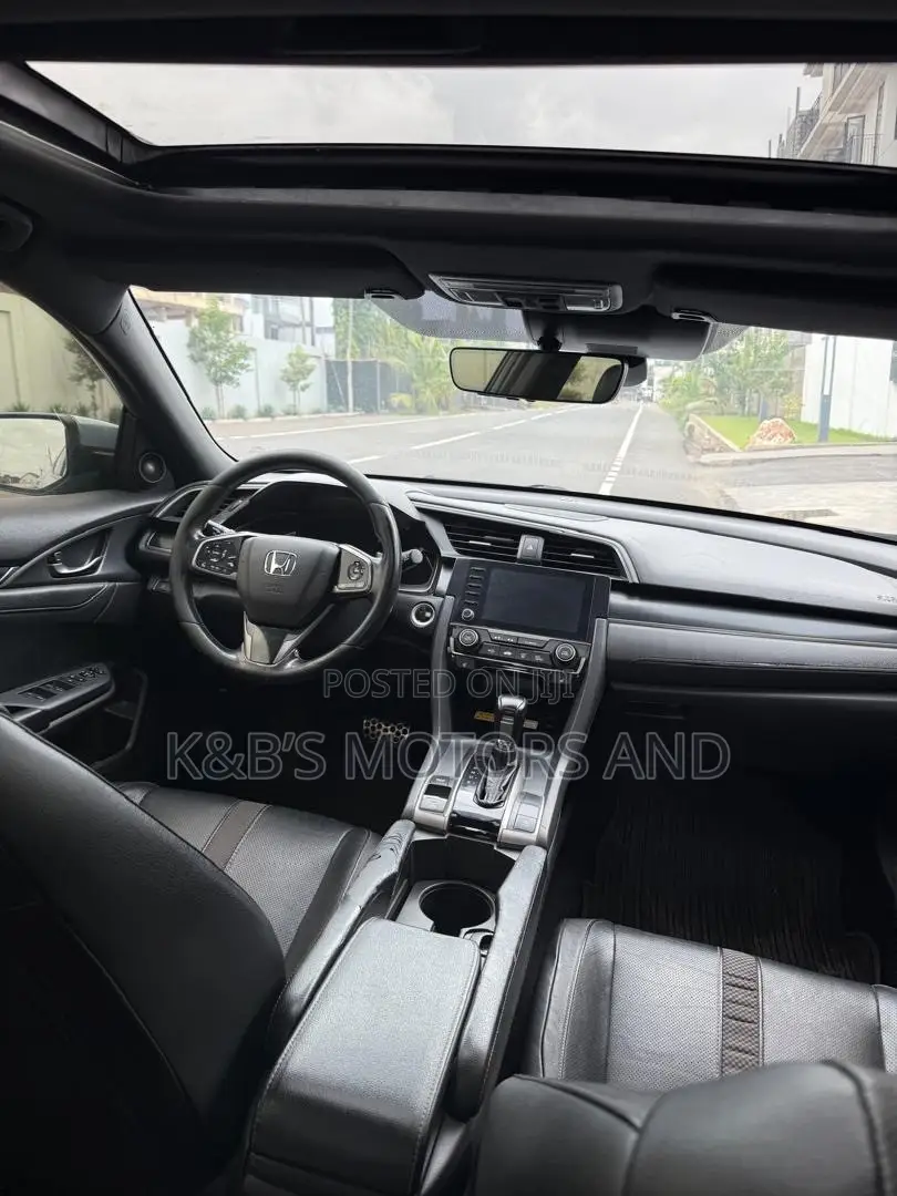 Honda Civic Sport Touring Hatchback 2020 Gray