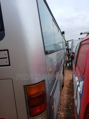 Bus 2015 Silver