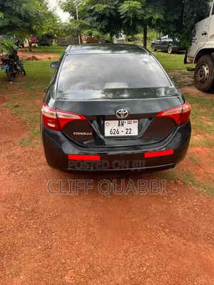 Toyota Corolla 2016 Black
