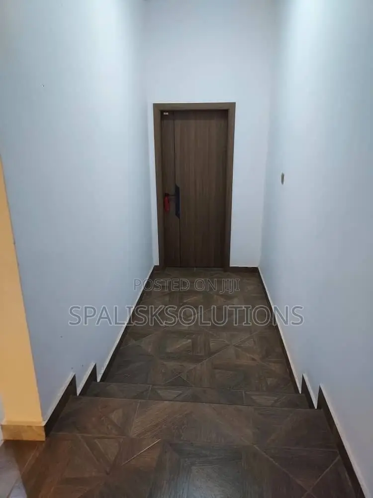 4bdrm House in Adenta, Prisons for sale
