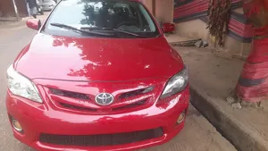 Toyota Corolla 2012 Black
