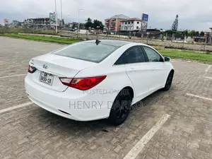 Hyundai Sonata 2012 White