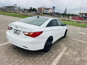 Hyundai Sonata 2012 White