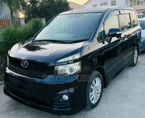 Toyota Voxy 2011 Black