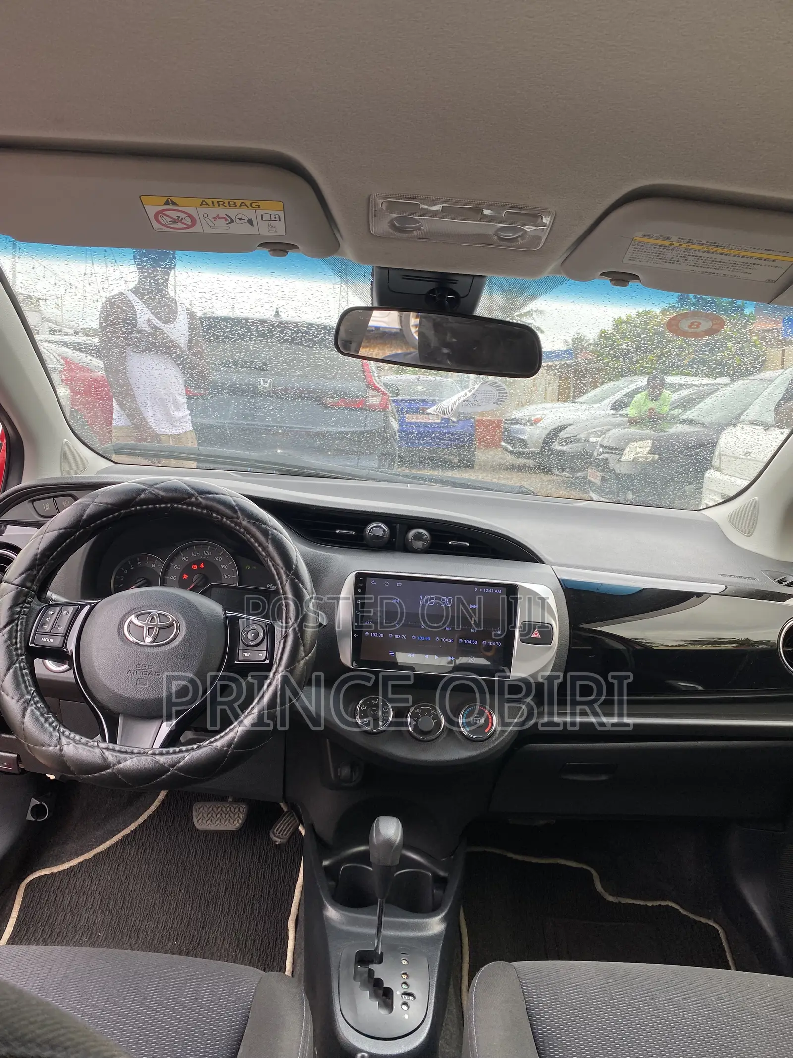 Toyota Vitz 1.3 AWD 3dr 2016 Burgundy