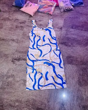 Stylish White Blue Chain Print Bodycon Dress