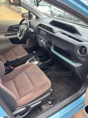 Toyota Aqua 2013 Blue