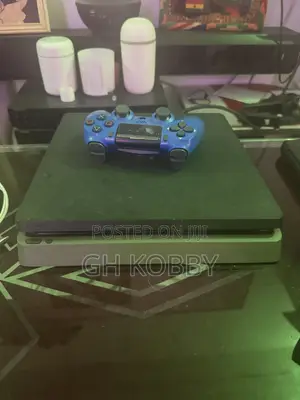 PES 4 Slim