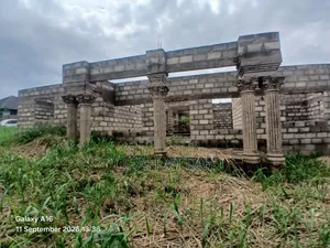 5bdrm House in Taabre, Kumasi Metropolitan for sale
