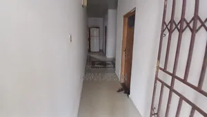 6bdrm House in Santasi Brofoyedu, Kumasi Metropolitan for sale