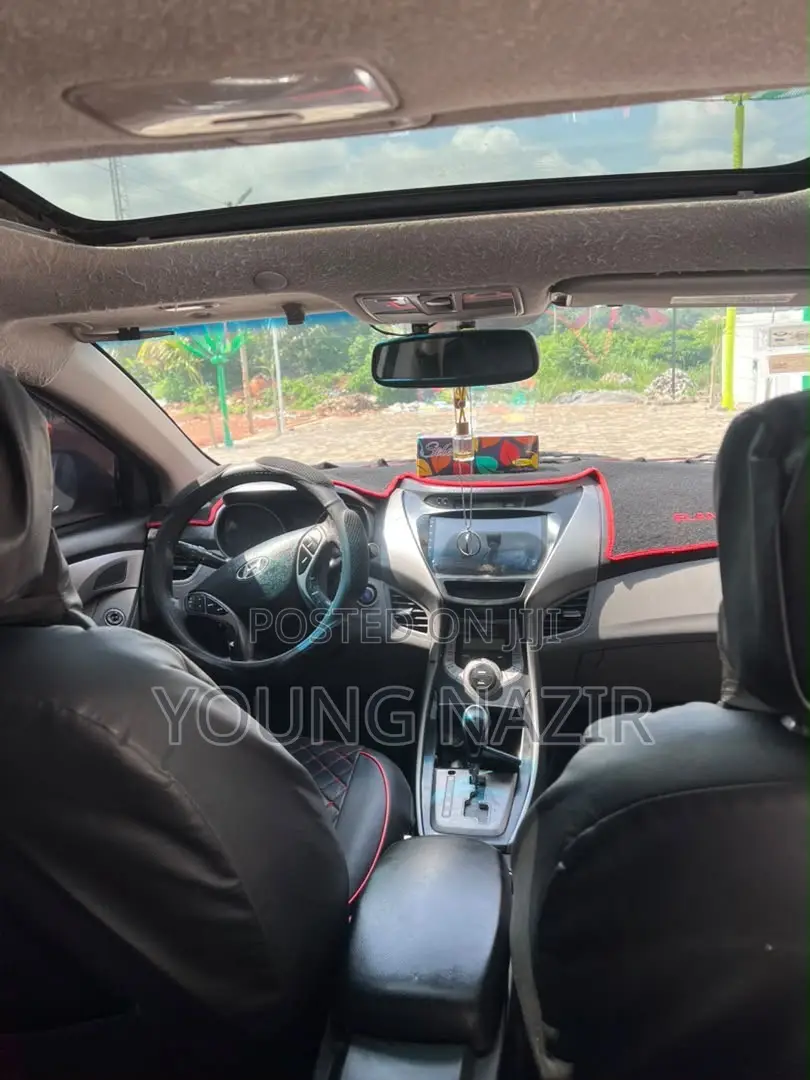 Hyundai Elantra GLS Sedan FWD (1.8L 4cyl 6M) 2013 White