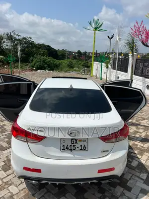 Hyundai Elantra GLS Sedan FWD (1.8L 4cyl 6M) 2013 White