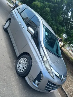 Mazda Biante 2014 Silver