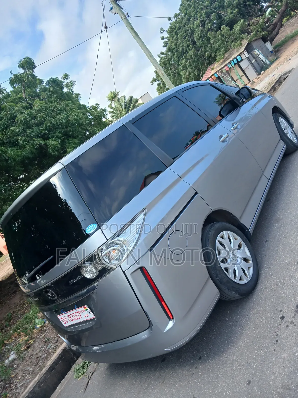 Mazda Biante 2014 Silver