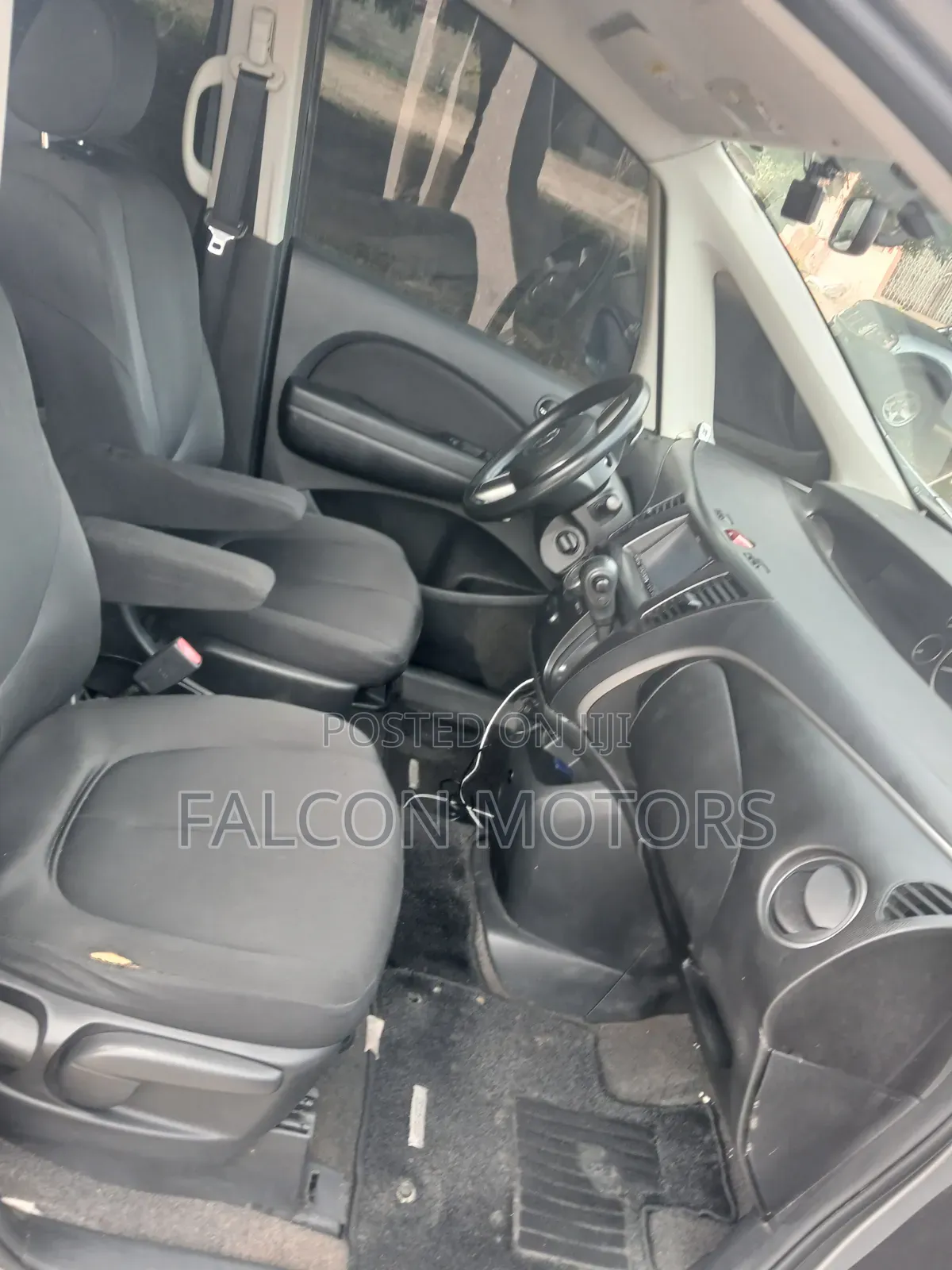 Mazda Biante 2014 Silver