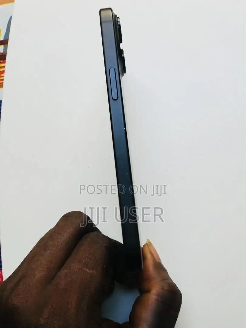 Apple iPhone 15 128 GB Black
