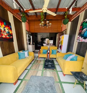 Vintage Sofa Set
