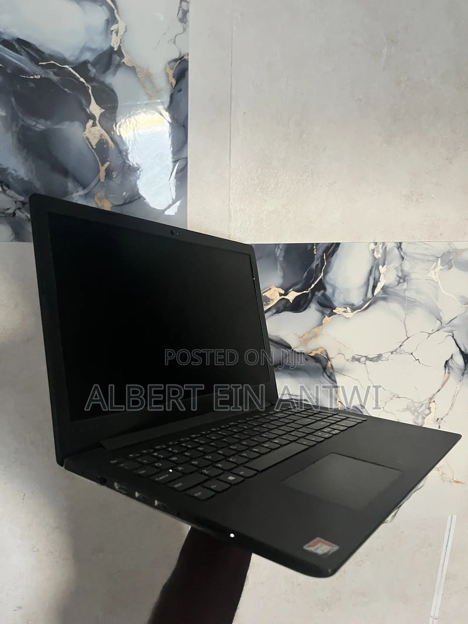 Laptop Lenovo A7 4GB Intel Core i5 HDD 256GB