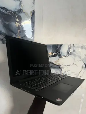 Laptop Lenovo A7 4GB Intel Core i5 HDD 256GB