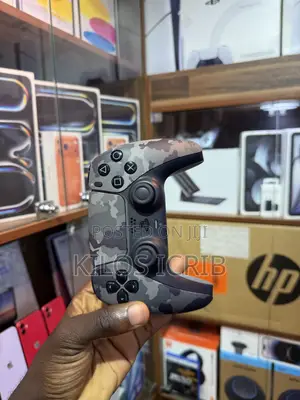 Preowned Playstation 5 Controller