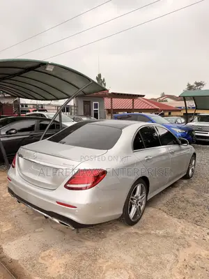 Mercedes-Benz E300 2019 Silver