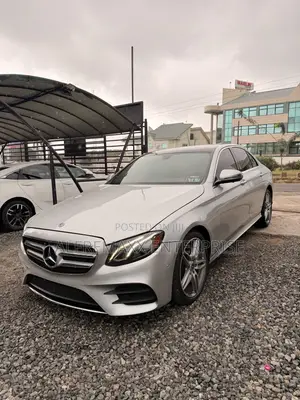 Mercedes-Benz E300 2019 Silver