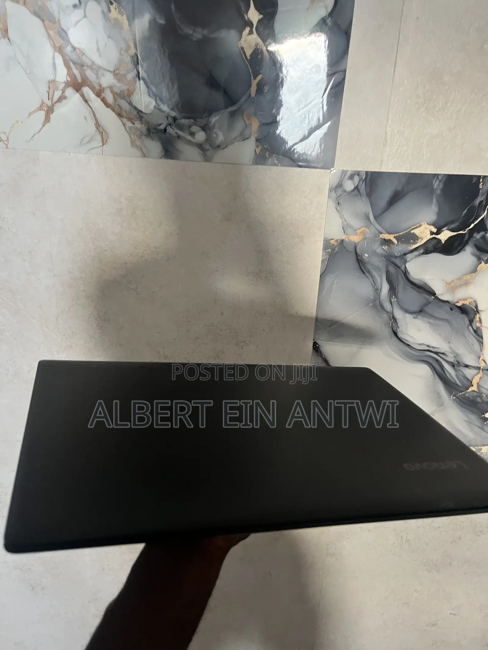 Laptop Lenovo A7 4GB Intel Core i5 HDD 256GB