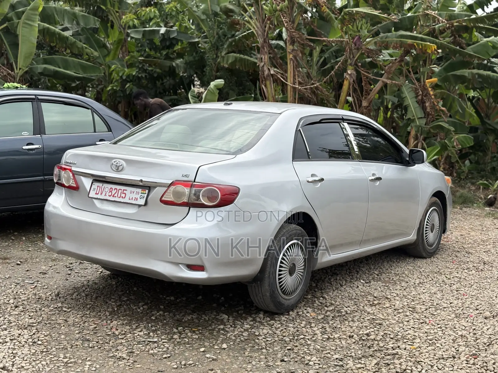Toyota Corolla LE 4dr Sedan (1.8L 4cyl 4A) 2012 Silver