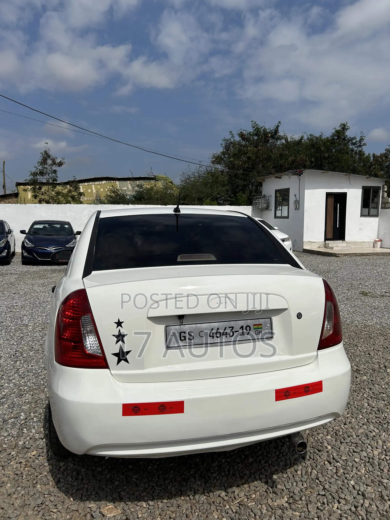 Hyundai Accent 2010 White