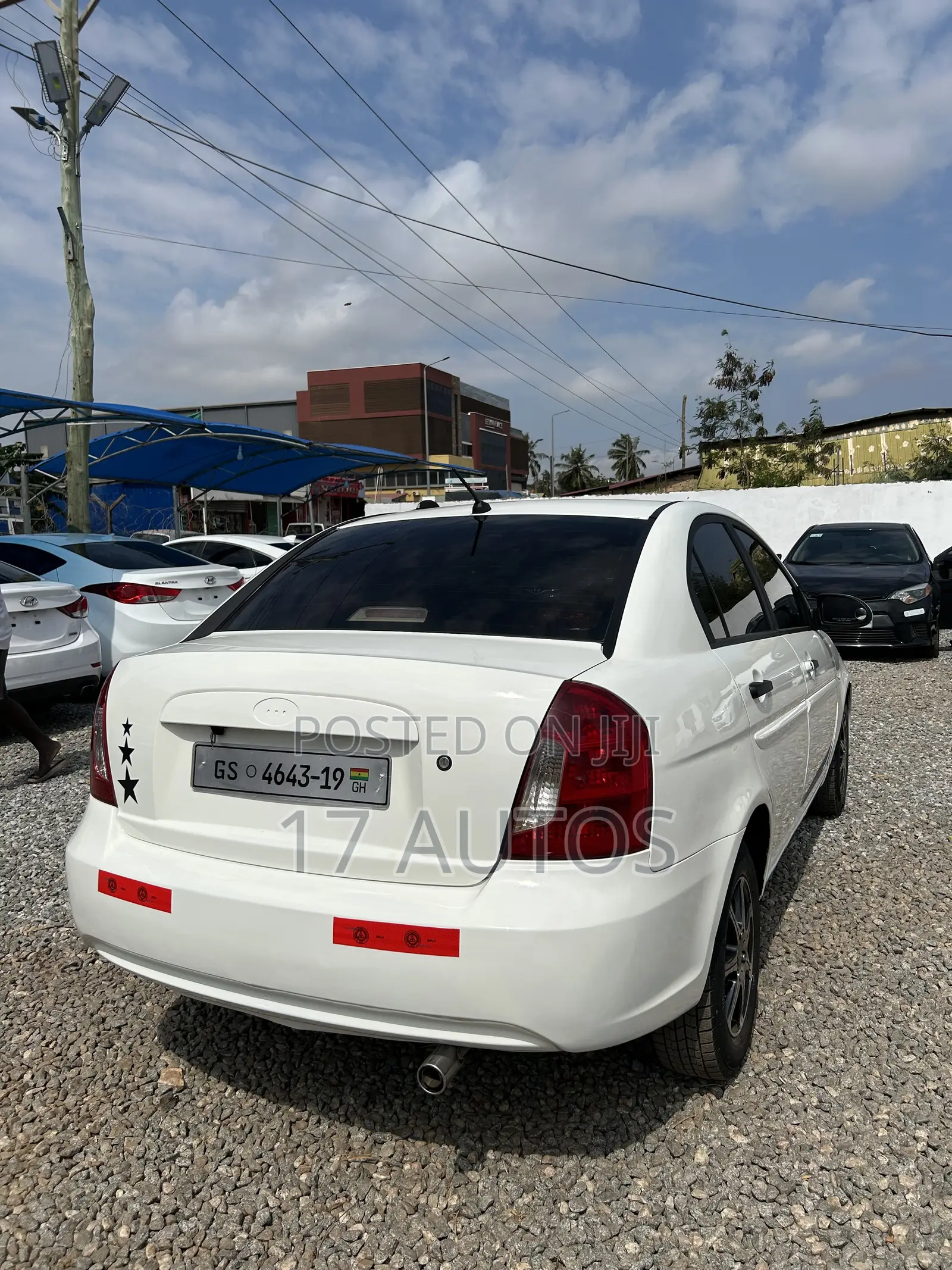 Hyundai Accent 2010 White