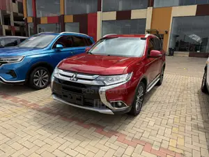 Mitsubishi Outlander 2.0 PHEV AWD 2017 Red