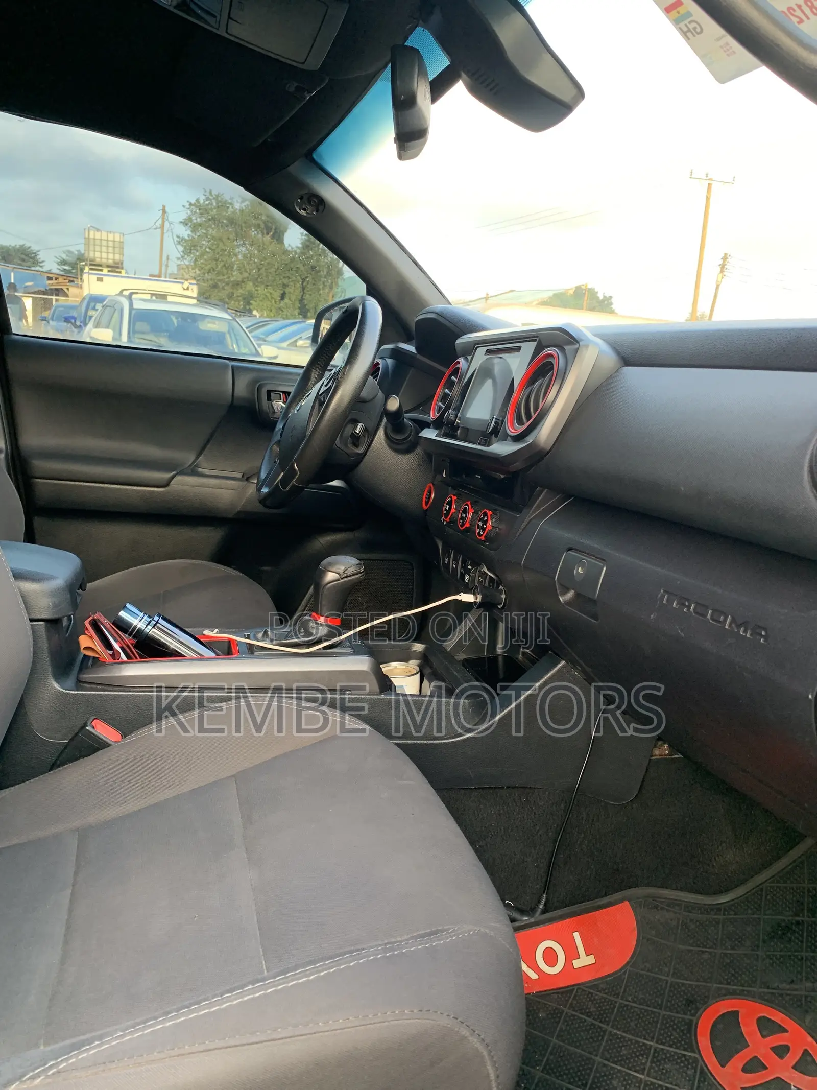 Toyota Tacoma 2018 Green
