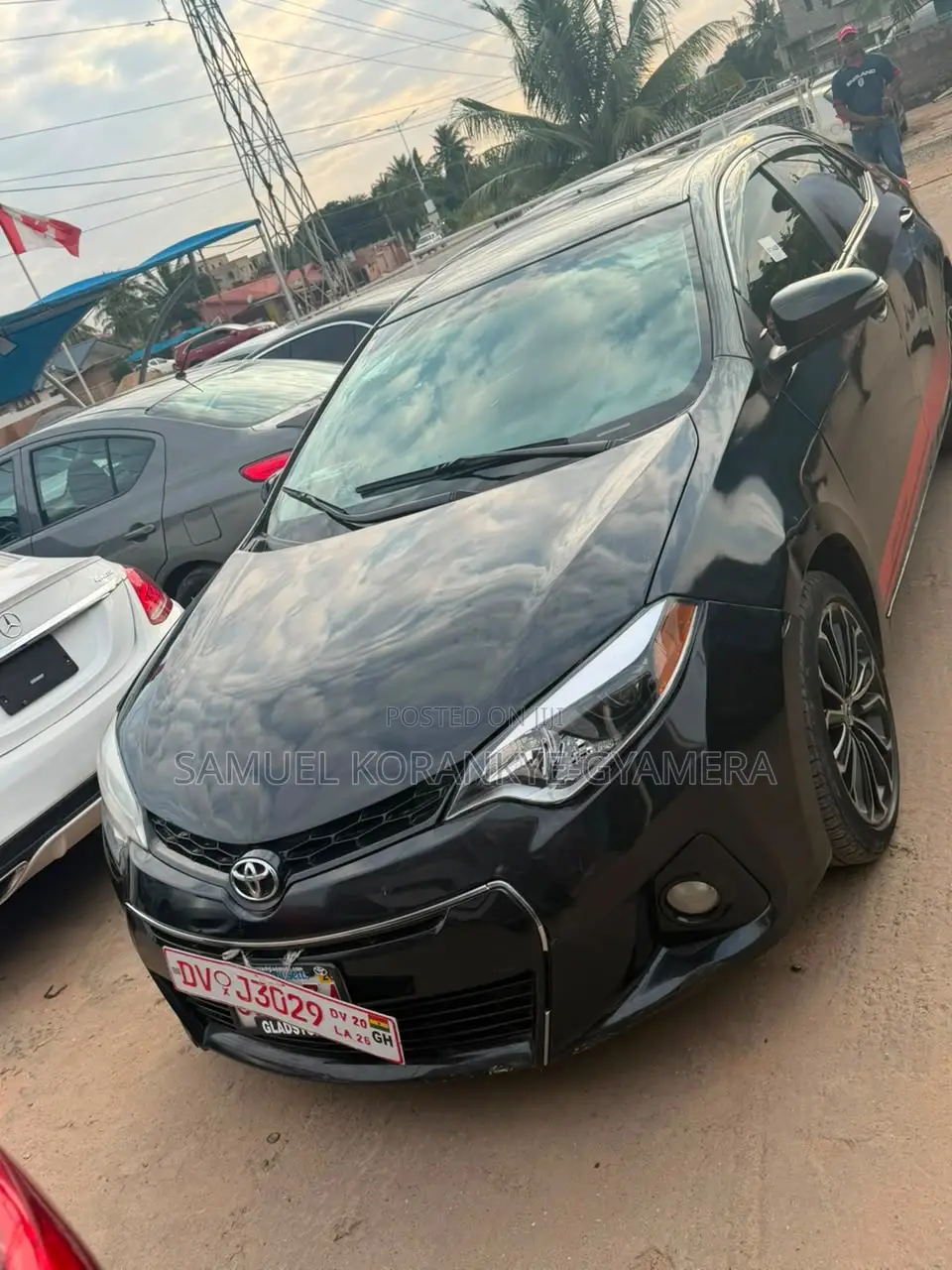 Toyota Corolla 2016 Black