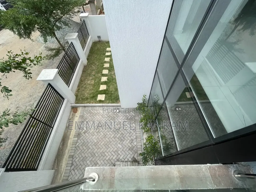 4bdrm House in Manet Court for rent