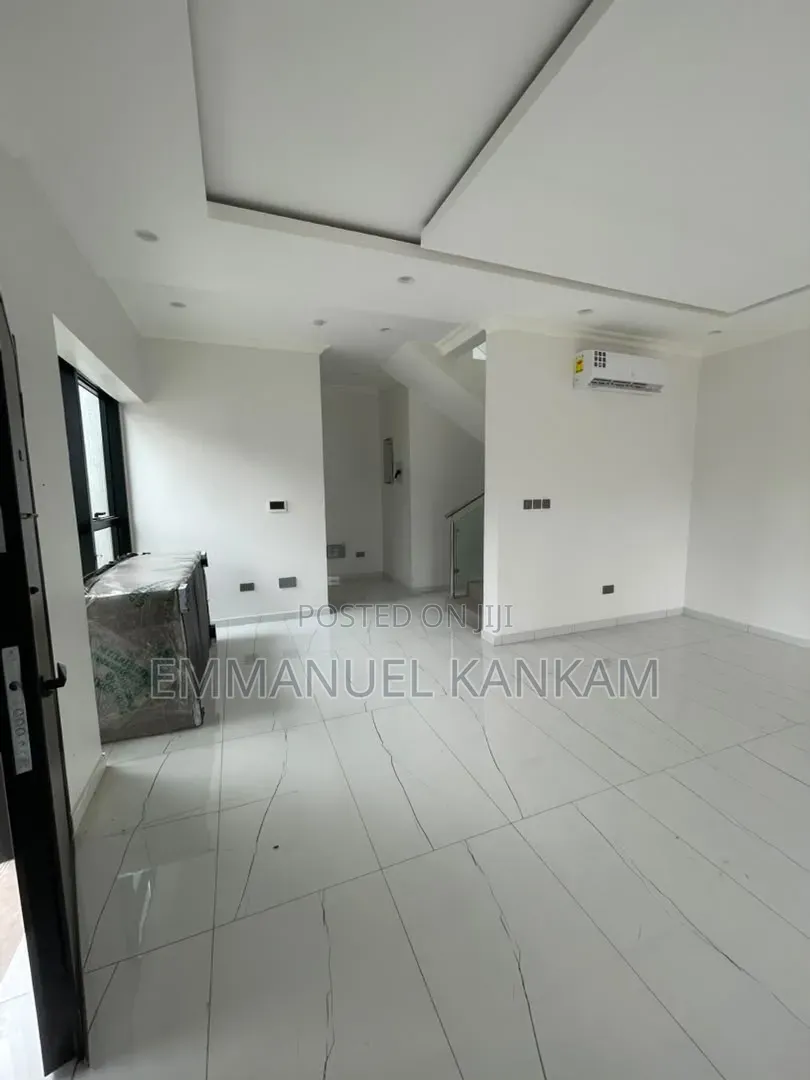 4bdrm House in Manet Court for rent
