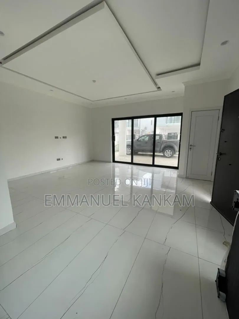 4bdrm House in Manet Court for rent