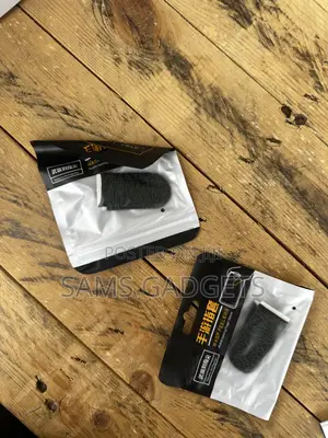 For the Waterproofcase,emphasize,Fulltouchscreencontrolunderheavy Rain
