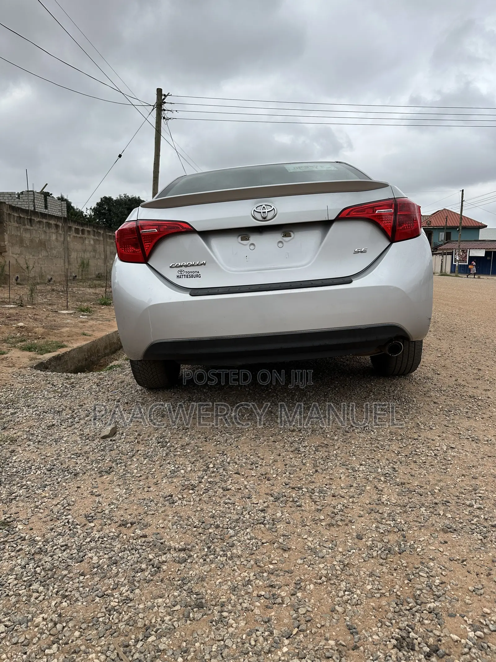 Toyota Corolla SE (1.8L 4cyl 6M) 2018 Silver
