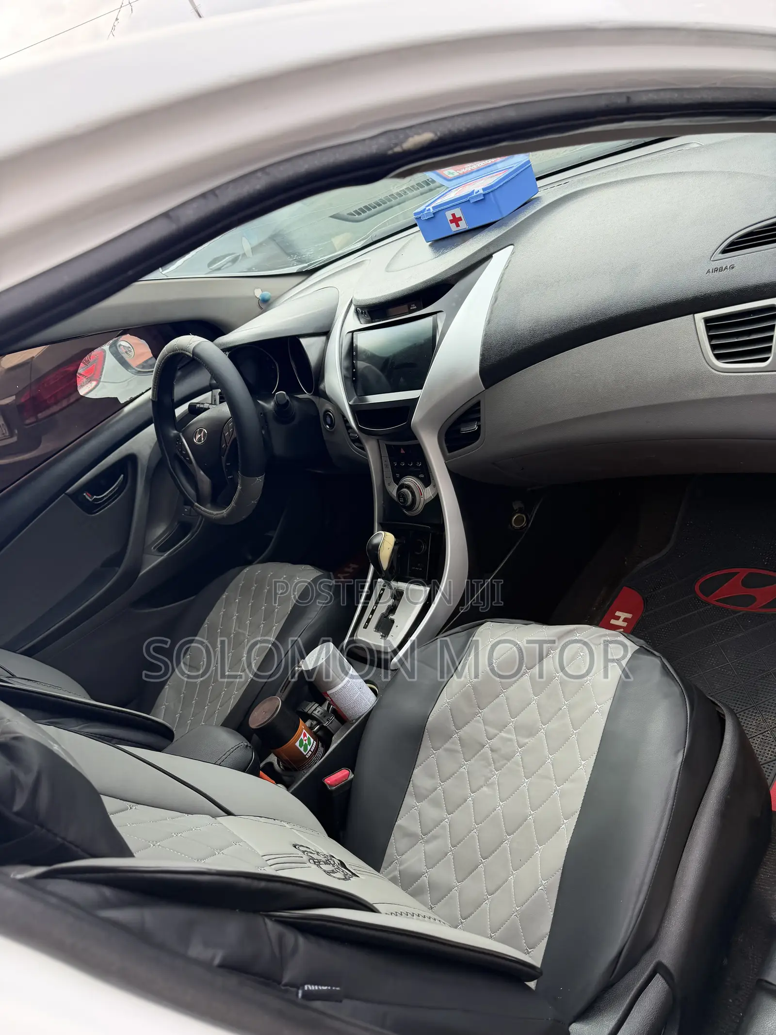 Hyundai Elantra 2013 White