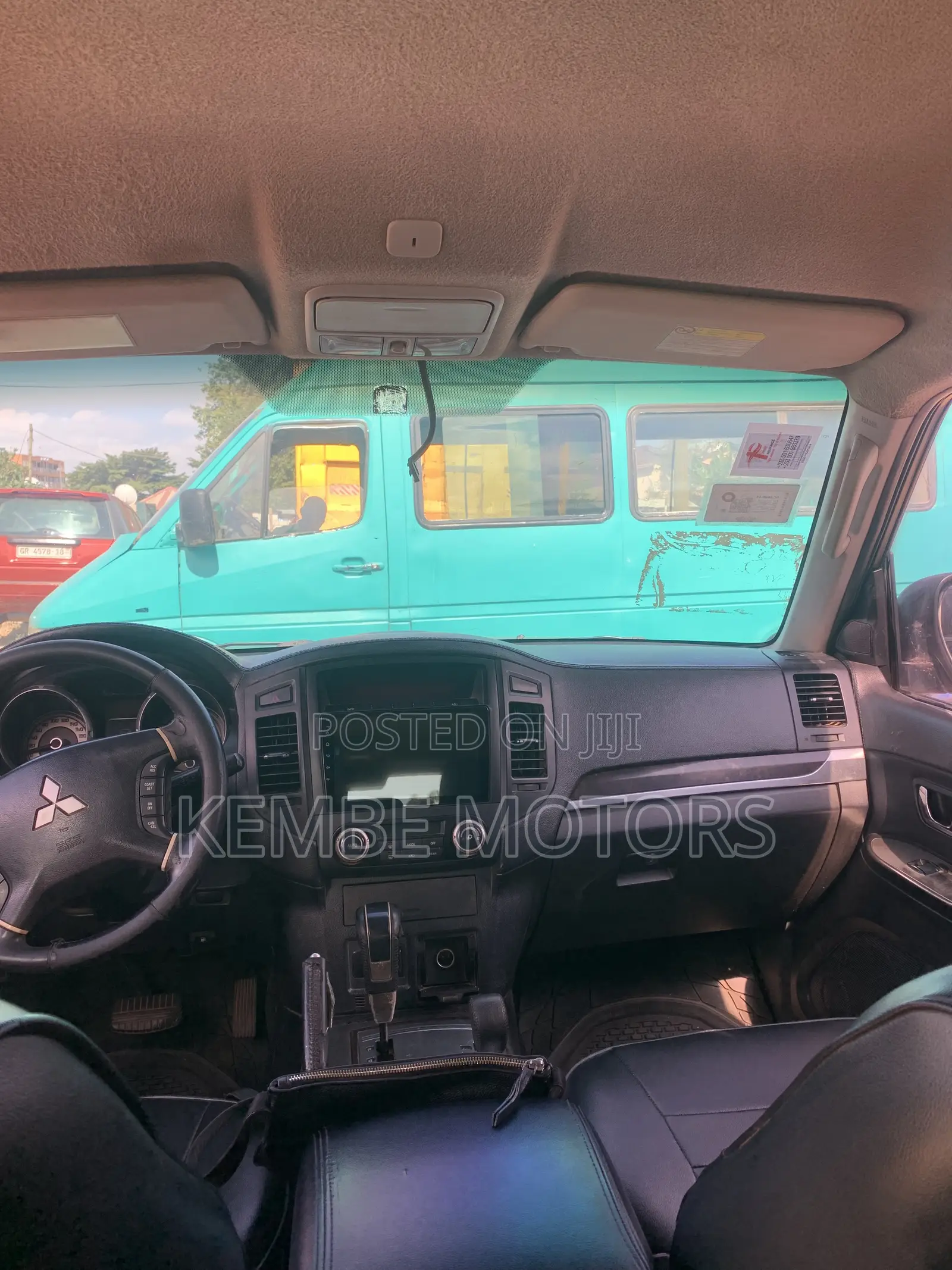 Mitsubishi Pajero 2010 Black