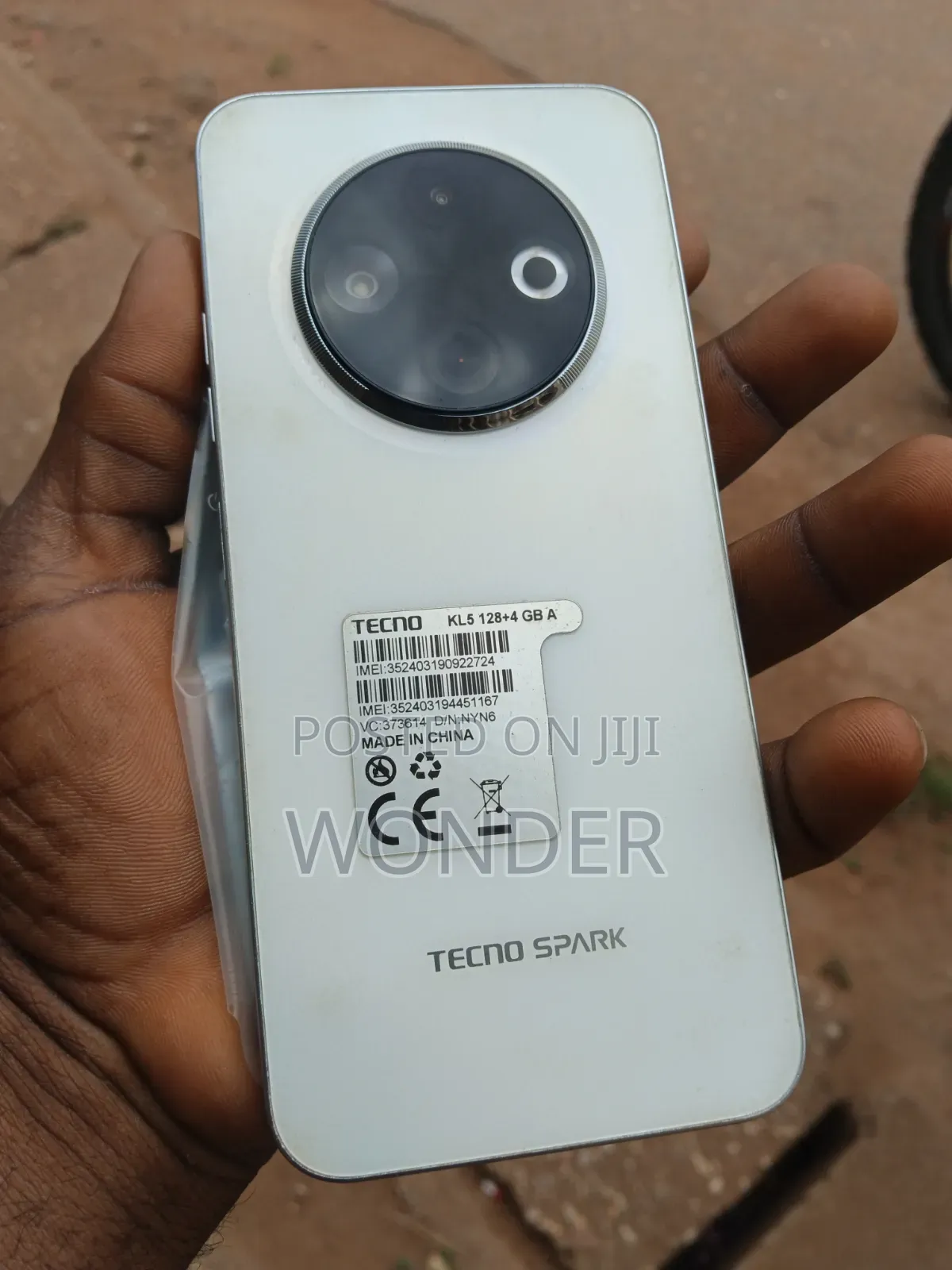 Tecno Spark 30C 128 GB White