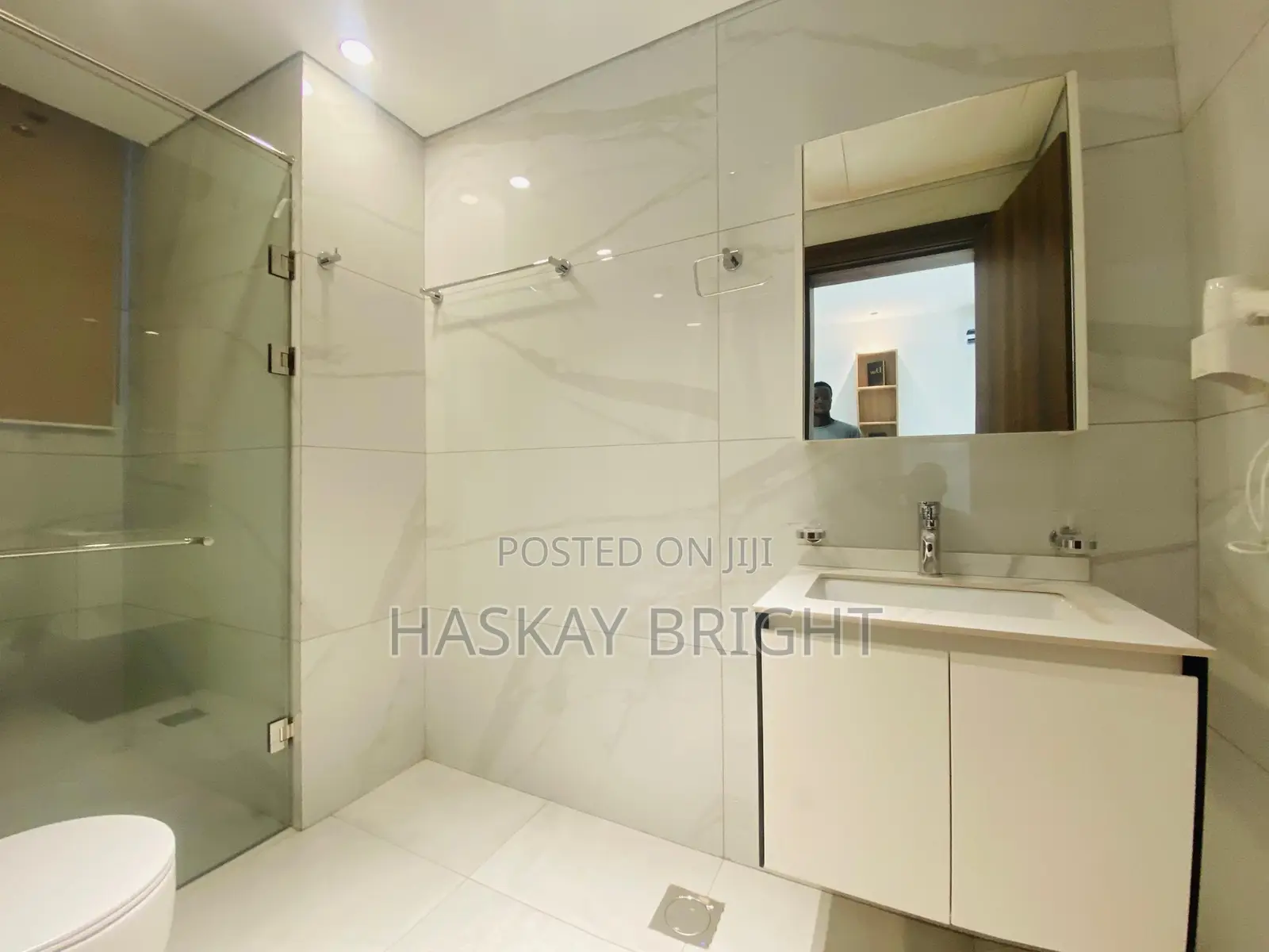 Furnished 2bdrm Apartment in Dzorwulu for rent