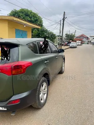 Toyota RAV4 2015 Green