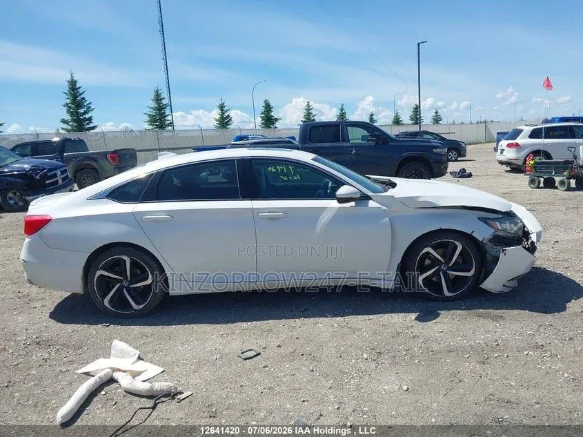 Honda Accord EX 4dr Sedan FWD (2.4L 4cyl 2A) 2016 White