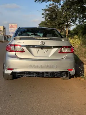 Toyota Corolla 2013 Silver
